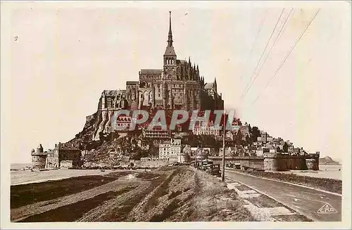 Ansichtskarte AK Mont St Michel Vue generale et la Digue