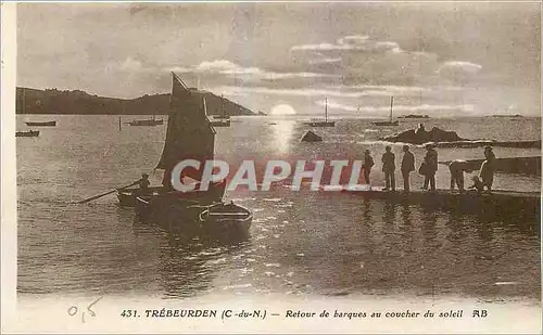 Cartes postales Trebeurden C du N Retour de barques au coucher du soleil Bateau