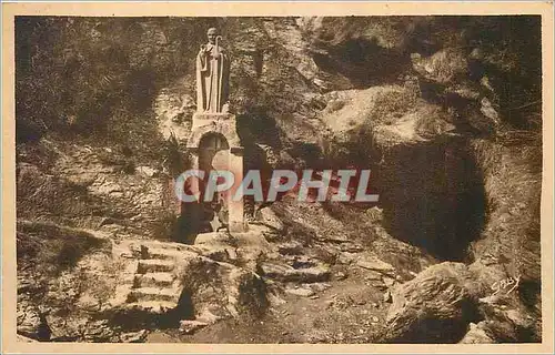 Cartes postales St Gildas de Rhuys Morbihan Statue et Fontaine de Saint Gildas