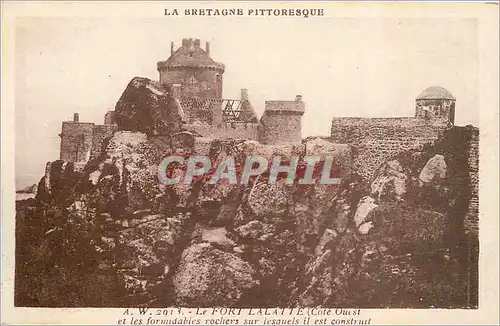 Cartes postales Le Fort Lalatte Cote Ouest et les formidables rochers sur lesquels el est construit