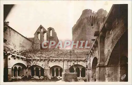 Cartes postales Cloitre de Montmajour