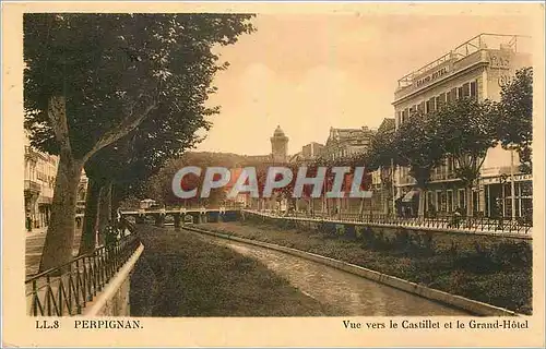Cartes postales Perpignan Vue vers le Castillet et le Grand Hotel