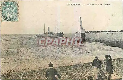 Cartes postales Le Treport La Rentree d'un Vapeur Bateay Phare