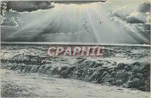 Cartes postales Etude de Nuages et de Vagues