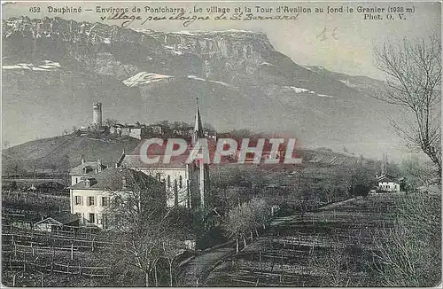 Ansichtskarte AK Dauphine Environs de Pontcharra Le village et la Tour d'Avallon au fond le Granier