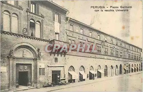 Cartes postales Perugia Piazza Garibaldi con la vecchia Universita