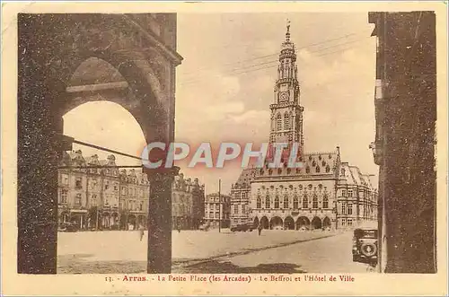 Ansichtskarte AK Arras La Petite Place Le Beffroi et l'Hotel de Ville