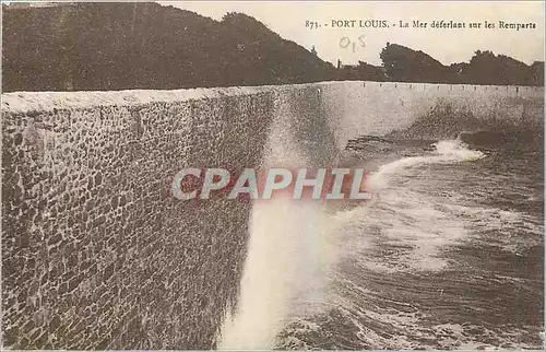 Cartes postales Port Louis La Mer deferlant sur les Remparts