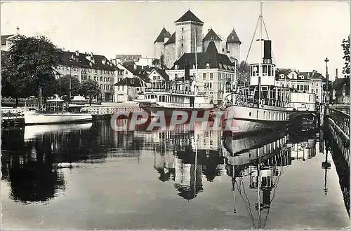 Cartes postales moderne Annecy Le Port et le Chateau Bateau