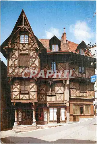 Cartes postales moderne Thiers Puy de Dome Capitale de la Coutellerie Chateau de Pirou