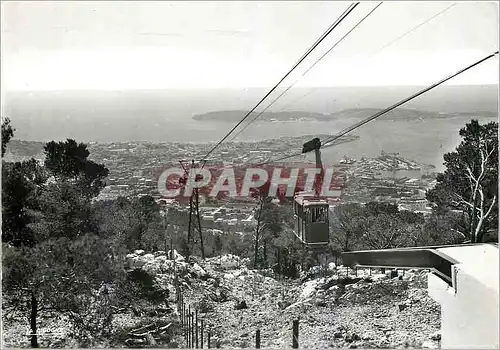 Cartes postales moderne Toulon Var Le Telepherique a la Tour Beaumont Au dessous Toulon et la Rade