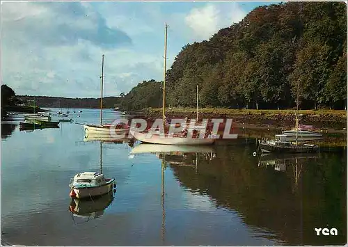 Cartes postales moderne La Bretagne Pittoresque Sur la riviere du Loch les yachts au mouillage dans le Port d'Auray