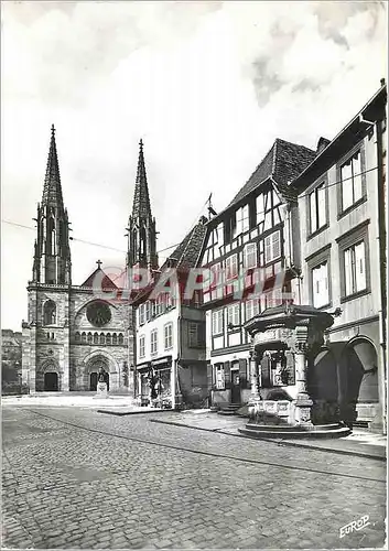 Cartes postales moderne Obernai Eglise St Pierre et Paul et puits des six seaux