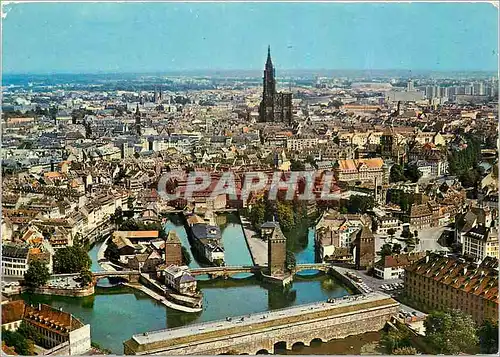 Cartes postales moderne Strasbourg Vue Aerienne Les Ponts Couverts