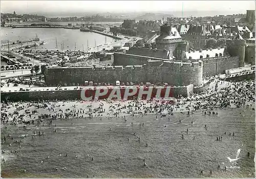 Cartes postales moderne Saint Malo Ille et Vilaine Le Chateau et la Plage de l'Eventail