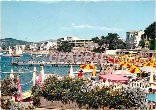 Cartes postales moderne Juan les Pins Joie de vivre et jeux de plage au soleil d'ete