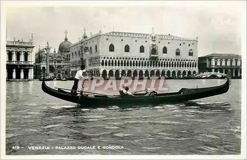 Cartes postales moderne Venezia Palazzo Ducale e Gondola