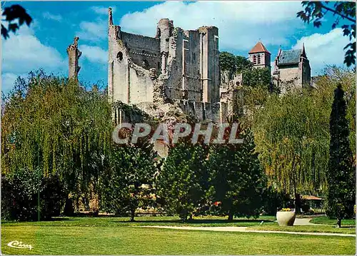 Cartes postales moderne Chauvigny Ruines du Chateau Baronniat