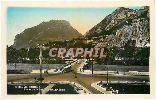 Cartes postales moderne Grenoble Place de la Bastille et le Neron