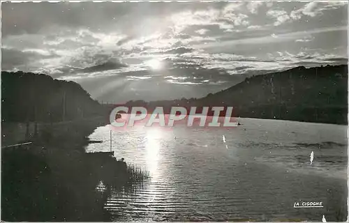 Cartes postales moderne Joigny sur Yonne (Yonne) Coucher de soleil l'Yonne