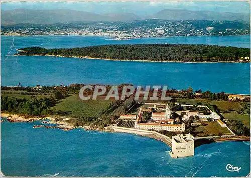 Cartes postales moderne Ile St Honorat (A Mar) Vue Panoramique aerienne St Honorat et l'Abbaye l'Ile Ste Marguerite dans