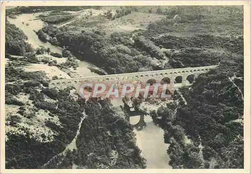 Moderne Karte La Provence Romain Vue aerienne du Pont du Gard aqueduc romain