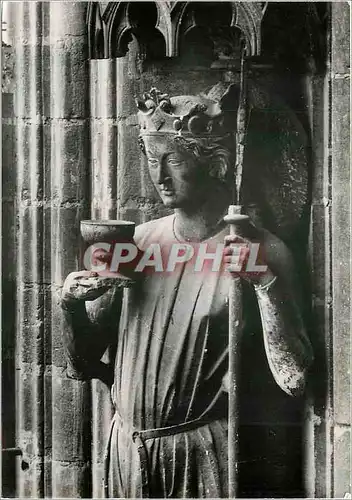 Cartes postales moderne Reims (Marne) La cathedrale Notre Dame(XIIIe s) Statue du Croisillon sud la religion Chretienne