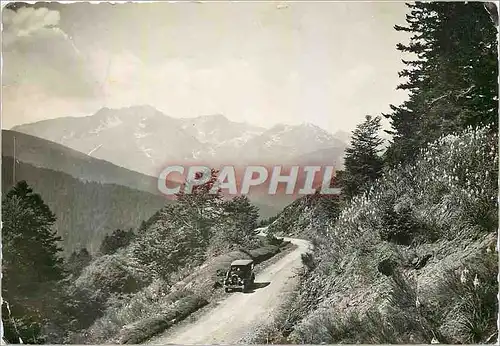 Cartes postales moderne Les Pyrenees Route du Col d'Aspin alt 1407m Automobile