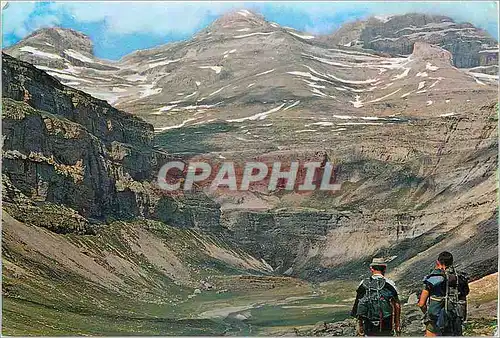 Cartes postales moderne Pirineo Aragones Ordesa (Huesca) les trois sorores et cirque de SSoaso