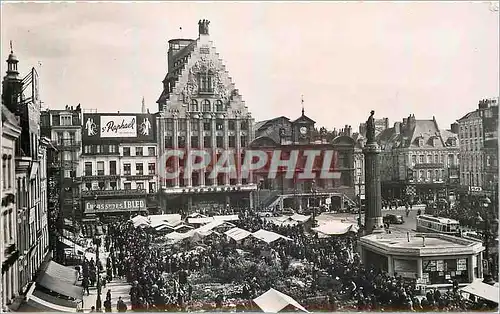 Moderne Karte Lille la grande Place La Deesse et le Grand Garde