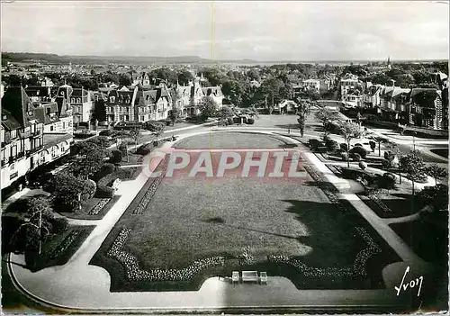 Cartes postales moderne Cabourg (Calvados) Vue d'ensemble des jardins