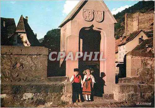 Cartes postales moderne L'Alsace Pittoresque Petits Alsacien sur le pont fortifie de Kayesberg