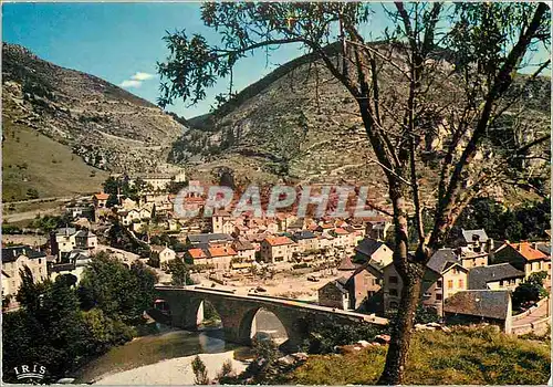 Cartes postales moderne Les Gorges du Tarn Sainte Enimie Vue generale