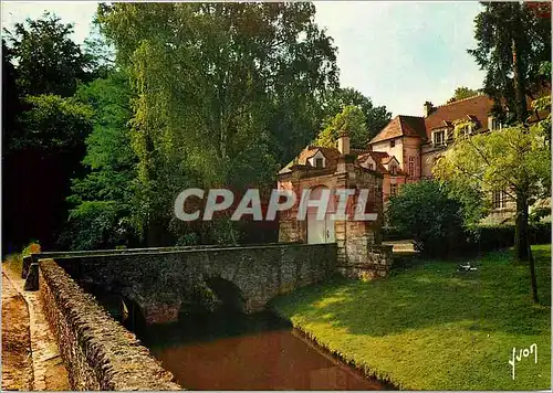 Cartes postales moderne Couleurs et Lumiere de France Louveciennes (Yvelines) Le Chateau du Pont