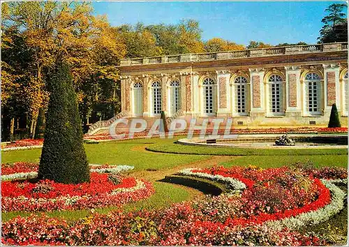 Cartes postales moderne Versailles le Grand Trianon Le jardin haut et l'aile droite