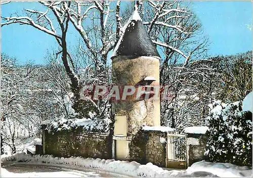 Cartes postales moderne Haute ville Lompnes La tour d'Angeville en hiver