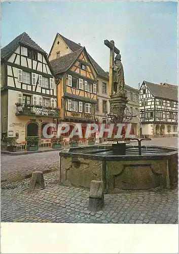 Cartes postales moderne Kayserberg (Haut Rhin) Fontaine de l'empereir Conetantin et hotel Restaurant du Chateau