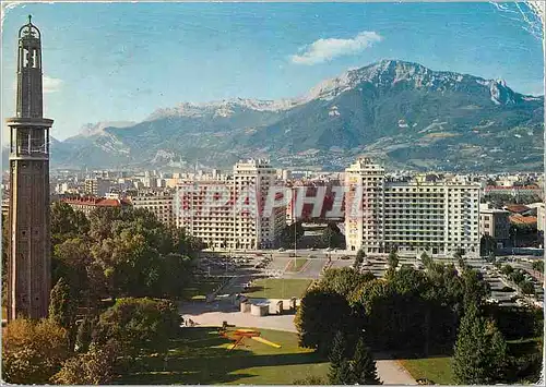 Cartes postales moderne Grenoble Tour de l'exposition Parc et Place Paul Mistral