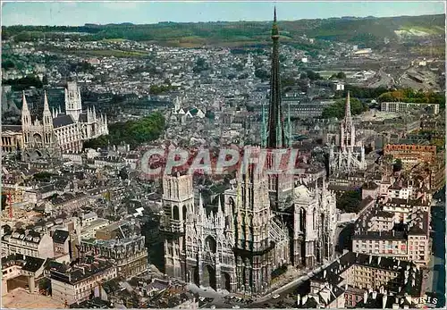 Cartes postales moderne Rouen (Seine Mar) En avion sur Rouen La Cathedrale St Maclou et St Ouen