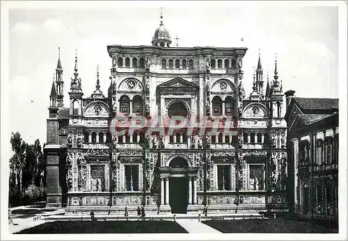 Cartes postales moderne Certosa Di Pavia facade de l'Eglise
