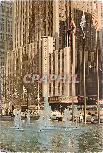 Cartes postales moderne Rasio City Music Hall With Exxon Fountains center New City