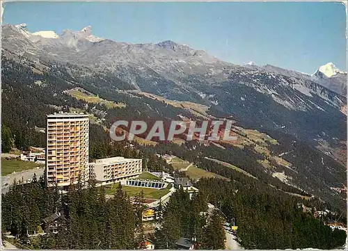 Cartes postales moderne Montana Veramala (alt 1500 valais suise) Tour de Supercrans vue aerienne
