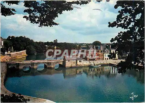 Cartes postales moderne Couleurs de Bretagne Auray Le quartier Saint Goustan et le vieux pont