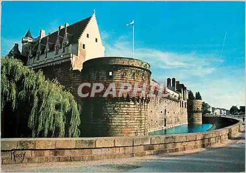 Cartes postales moderne Nantes le chateau des ducs de Bretagne