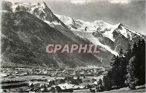 Cartes postales moderne Chamonix Mont Blanc et Aiguille du Midi