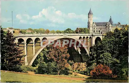 Moderne Karte Luxembourg Le Pont Adolphe et la Caisse d'Epargne