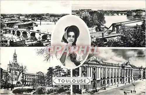 Cartes postales moderne Toulouse la Ville Rose vues sur la Garonne le Donjon et la Facade du Capitole Folklore