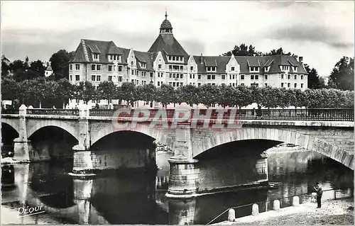Cartes postales moderne Besancon les Bains (Doubs) Pont Canot et Cite Universitaire