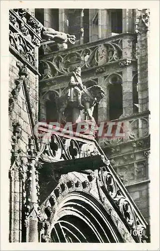 Cartes postales moderne Quimper du haut de la cathedrale le roi Gradion veille sur sa ville