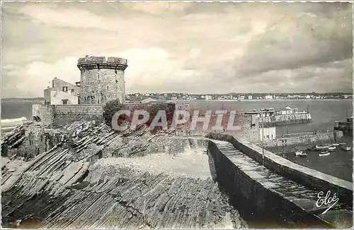 Cartes postales moderne St Jean de Luz (Basses Pyrenees) Le Fort du Socoa et la Baie de St Jean de Luz a droite l'Entree